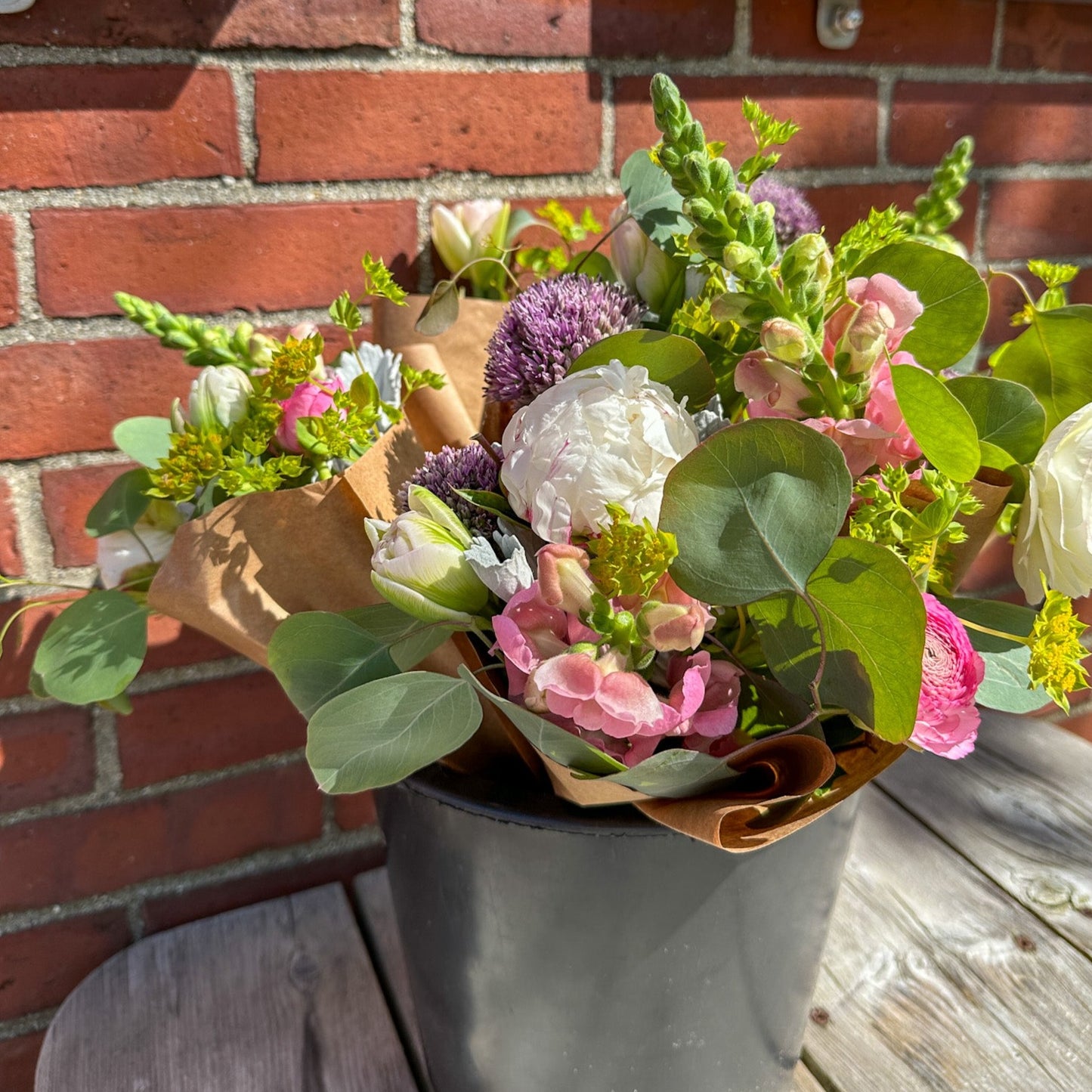 A YEAR of Flower Bouquets for Rosemont Rewards Customers